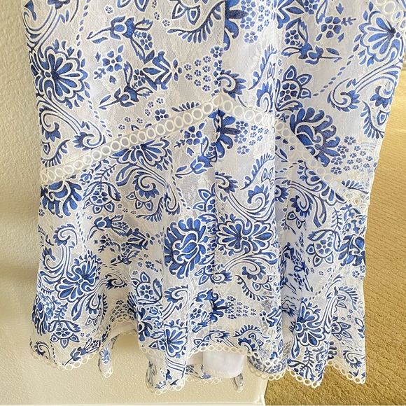 Women’s Just Taylor Sleeveless Blue Floral Lace Overlay Midi Dress Size 8 - Picture 4 of 9